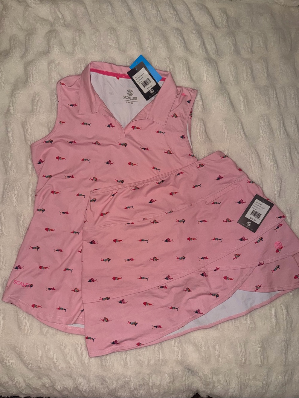 Scales women gold polo and skort set pink fish